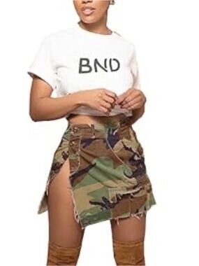 Camo Cargo Mini Skirt High Slit Utility Pocket Y2K Streetwear Festival Size M